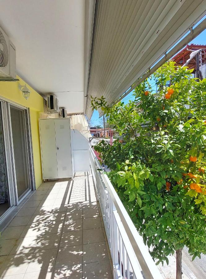 Orange Tree Apartment Аспровалта Екстериор снимка